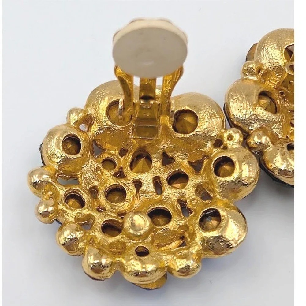 VTG Rhinestone Cluster Earrings Gold Tone‎ Multicolor Pave Clip On Rainbow